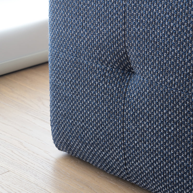 Chambre Simple │ Canapé Tabouret Carré │ Design Minimaliste et Confort