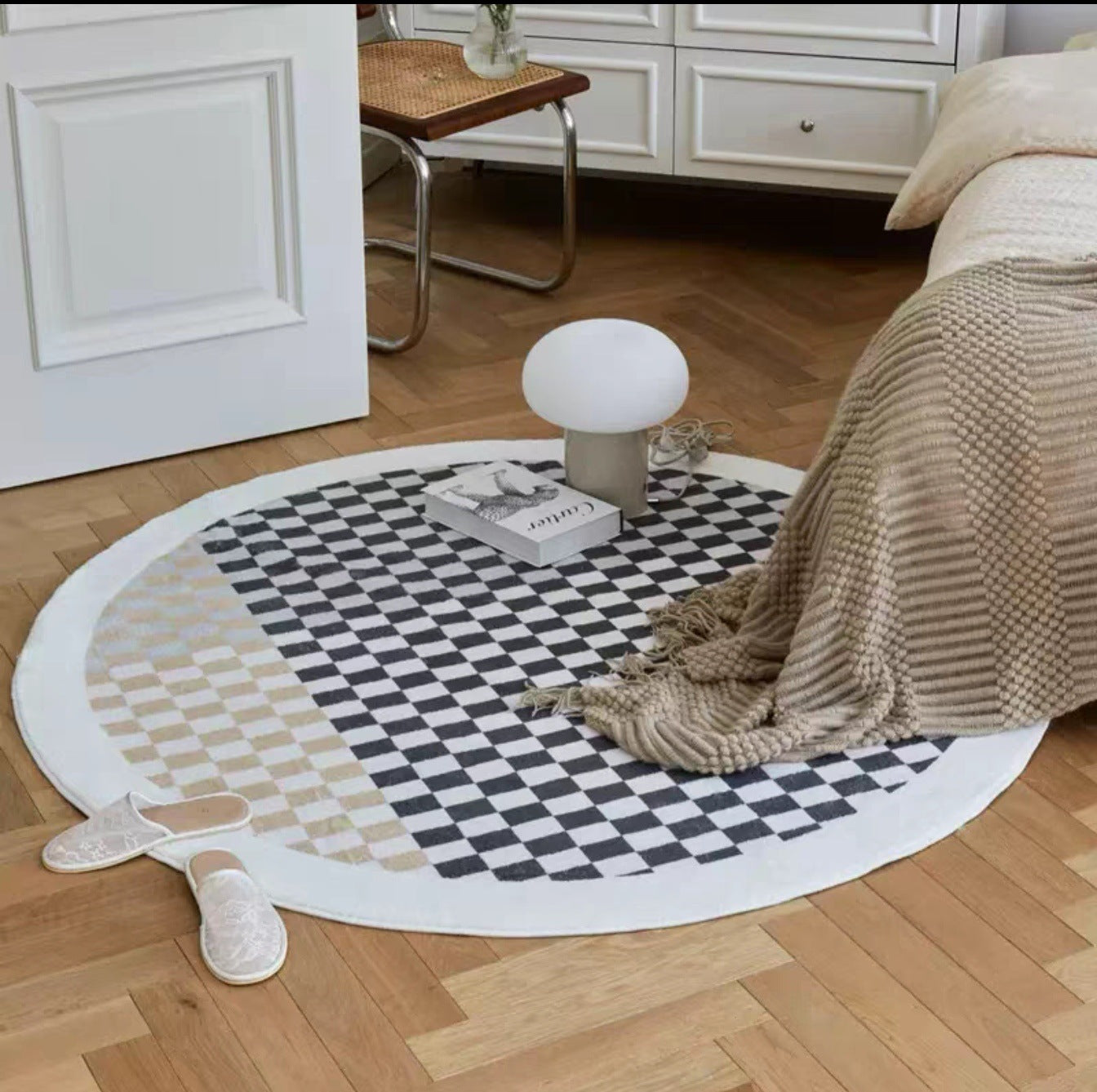 Tapis Rond à Motif Échiquier │ Tapis Minimaliste et Élégant pour Salon