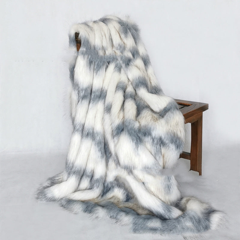 Couverture en Fausse Fourrure de Renard │Confort pour Toutes les Saisons
