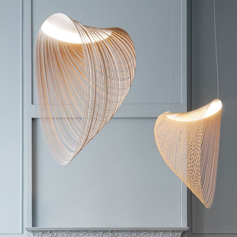 Lampe de Plafond en Bois de Forme Spéciale │ Originalité et Chaleur pour Votre Intérieur