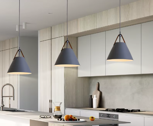 Lustre Nordique en Fer │ Design Créatif et Ambiance Chaleureuse