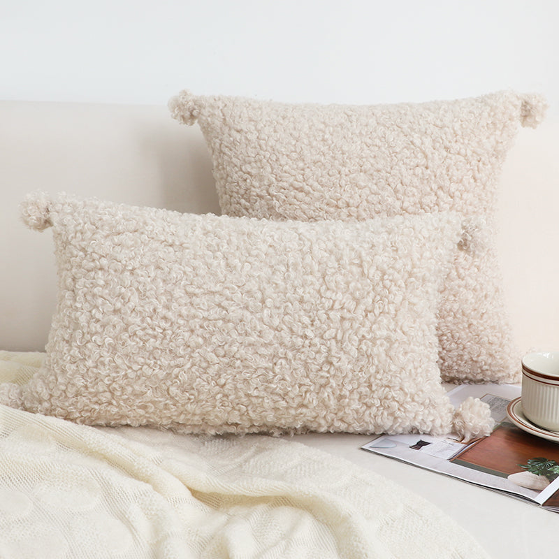 Oreiller à Poils Épais pour l'Automne et l'Hiver │ Confort Élégant pour votre Salon