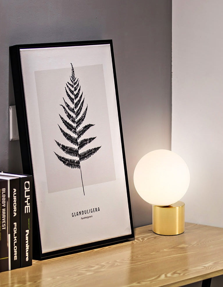 Lampe de Table Européenne Élégante │ Support Métal │ pour Chambre à Coucher ou Salon