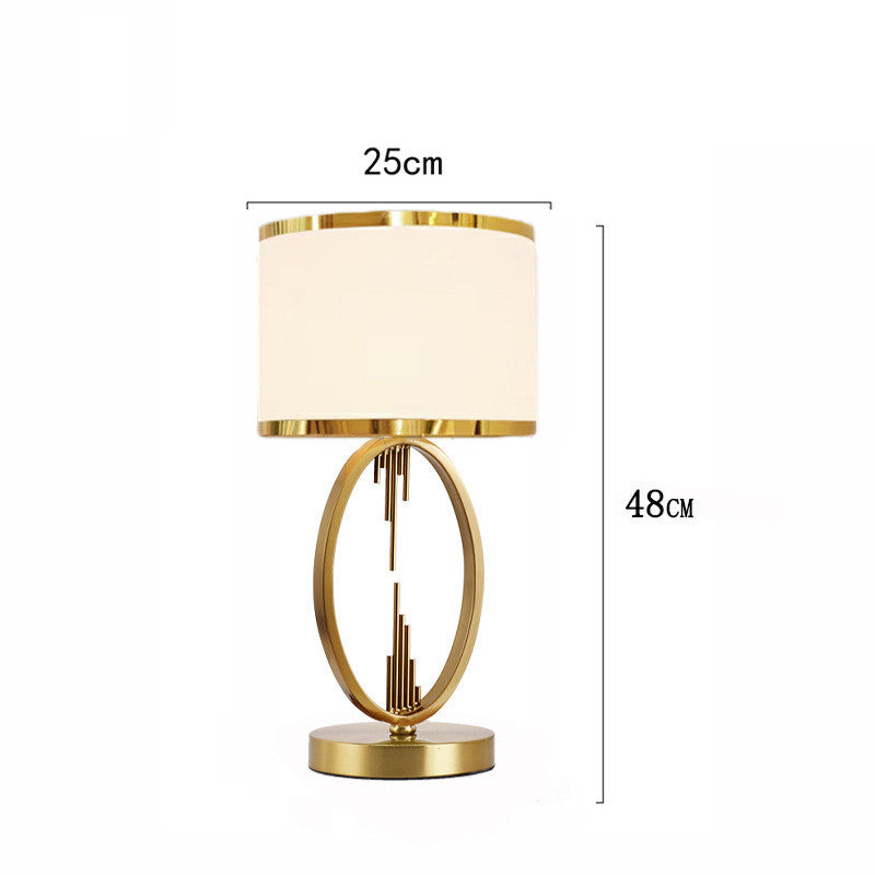 Lampe de Table Post-moderne Américaine │ Luxe et Simplicité pour Votre Intérieur