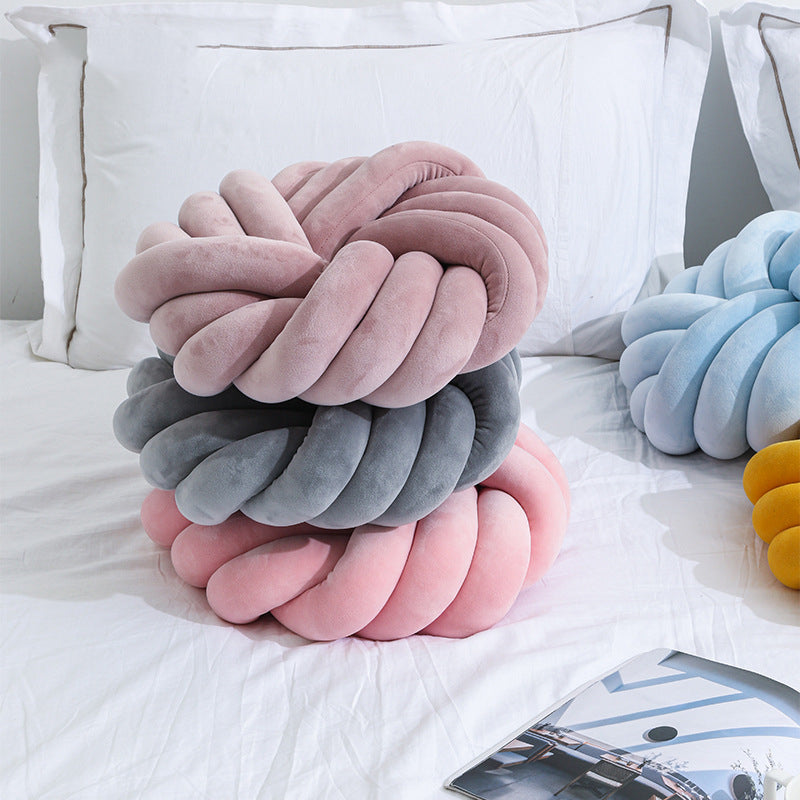 Coussins Nordiques Torsadés │ Confort et Style pour le Salon ou la Chambre