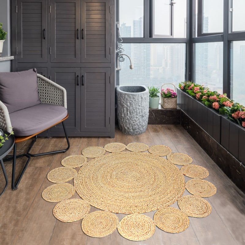 Tapis en Paille Tressée à la Main en Rotin │ Élément Décoratif Polyvalent en Roseau Aquatique Naturel