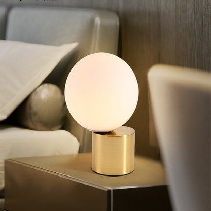 Lampe de Table Européenne Élégante │ Support Métal │ pour Chambre à Coucher ou Salon