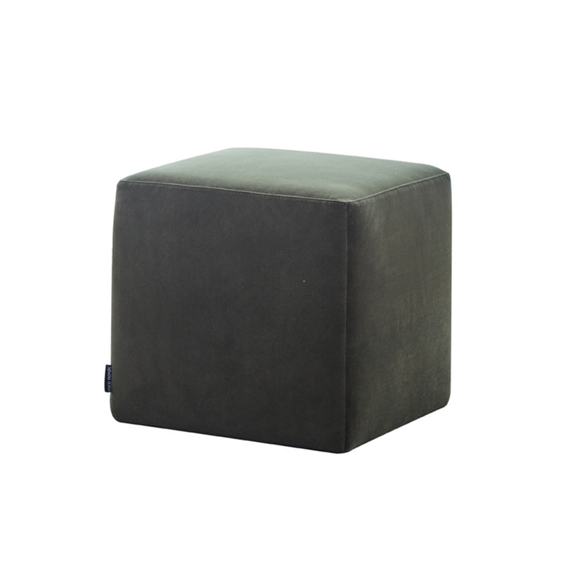 Chambre Simple │ Canapé Tabouret Carré │ Design Minimaliste et Confort