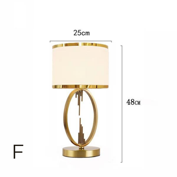 Lampe de Table Post-moderne Américaine │ Luxe et Simplicité pour Votre Intérieur