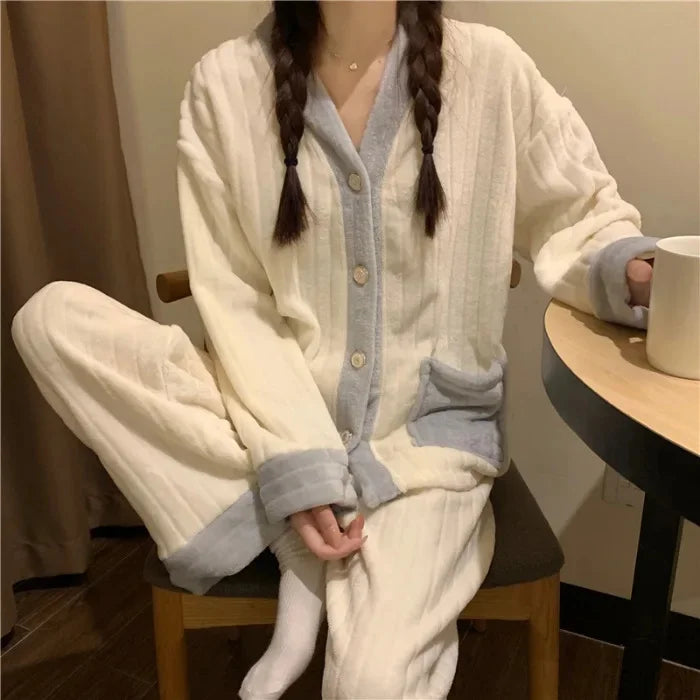 2024 New Women's Sleepwear Autumn/Winter Thickened Fleece-Lined Sweet Cute Coral Velvet Home Suit Cross-Border