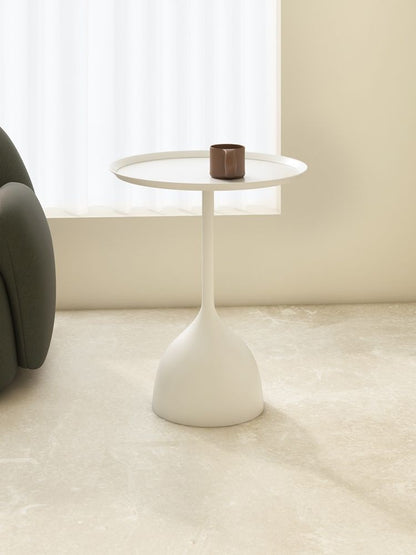 Table d'Appoint Simple Nordique │ Élégance Minimaliste pour Petit Appartement