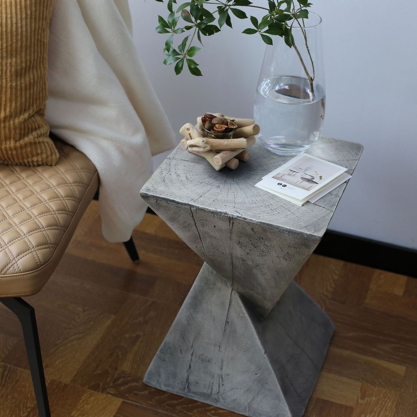 Table Basse Nordique | Élégance Minimaliste pour Votre Salon