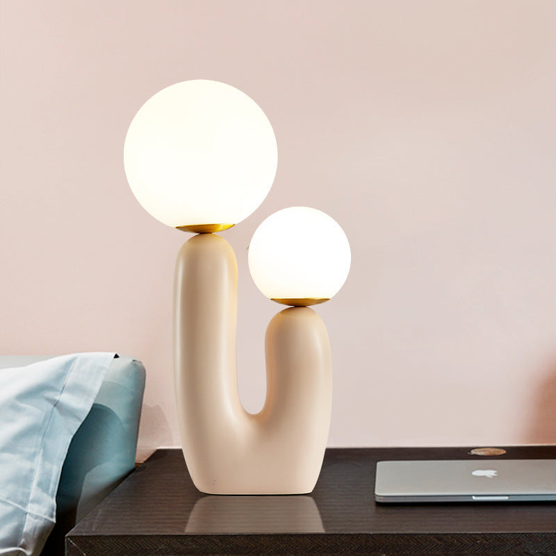 Lampe de Table Élégante en Résine et Verre │ Éclairage Doux pour Salon, Chambre ou Bureau